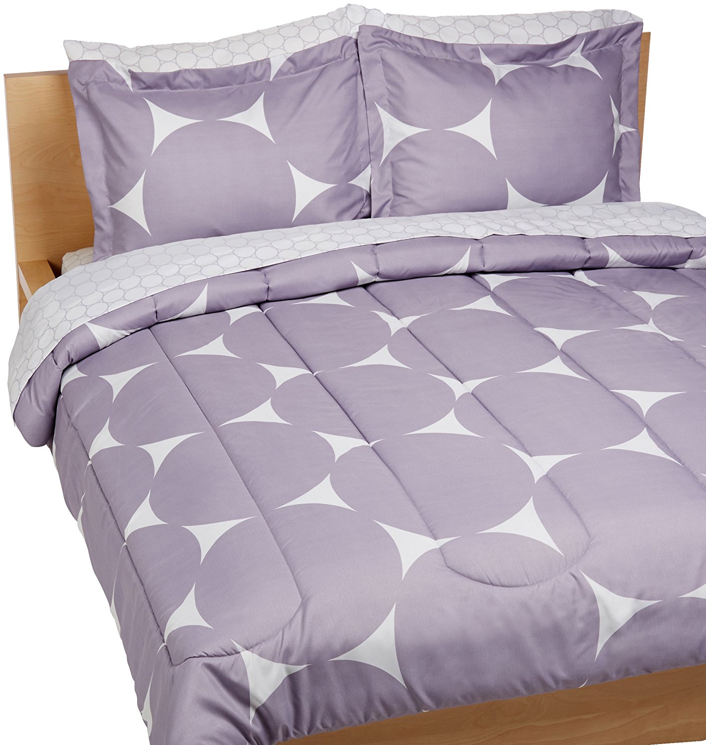 AmazonBasics 7 Piece Bed In A Bag Full Queen