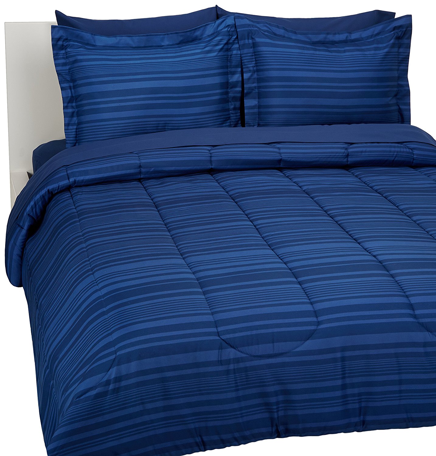 AmazonBasics 7 Piece Bed In A Bag - Full Queen