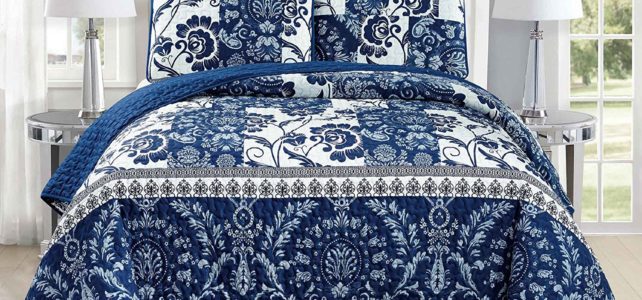 3 pc White Navy Blue Floral Bedding