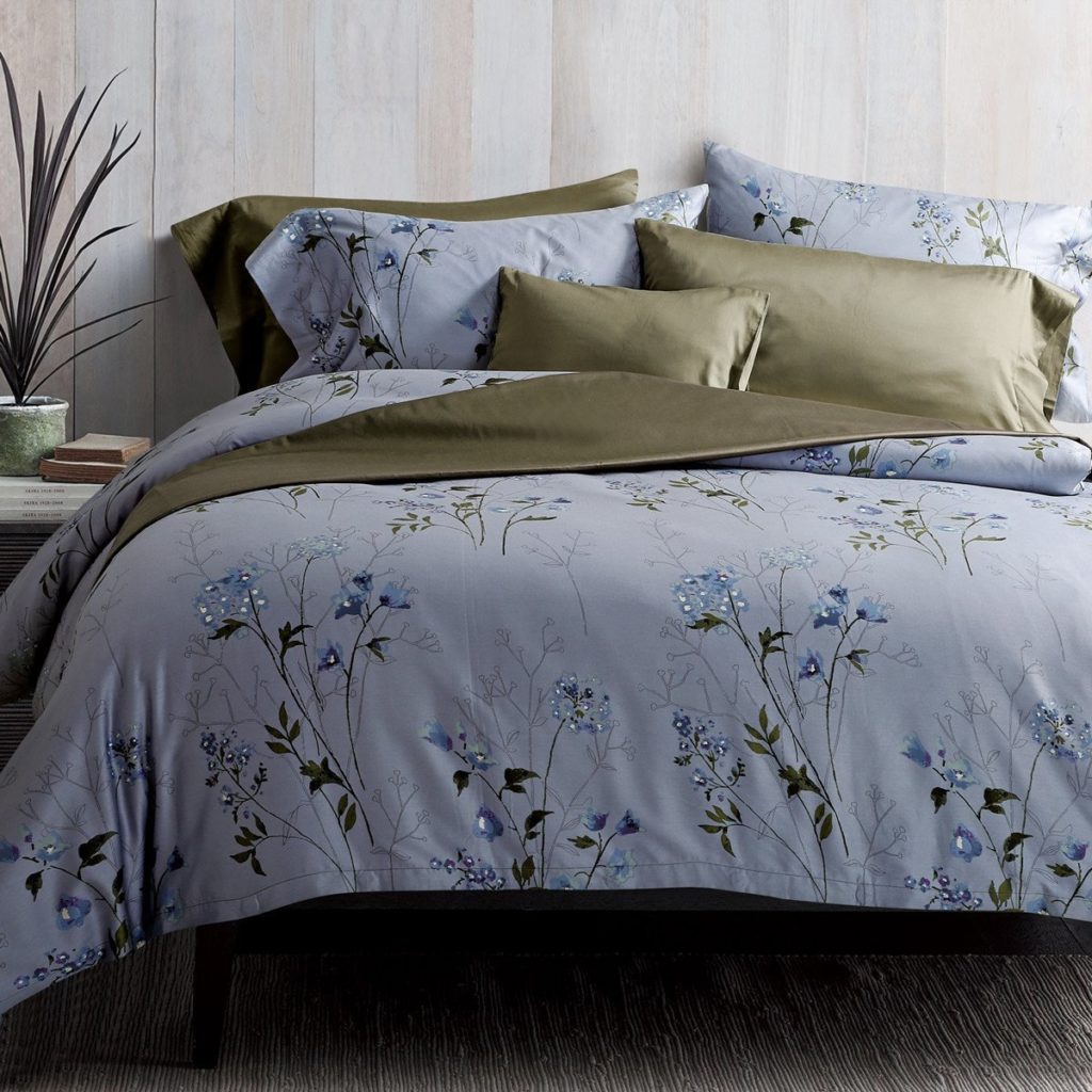 White and Blue Floral Duvet Cover