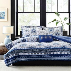 Intelligent Design Cassy Comforter Set in Blue and White Bedding (Full-Queen)