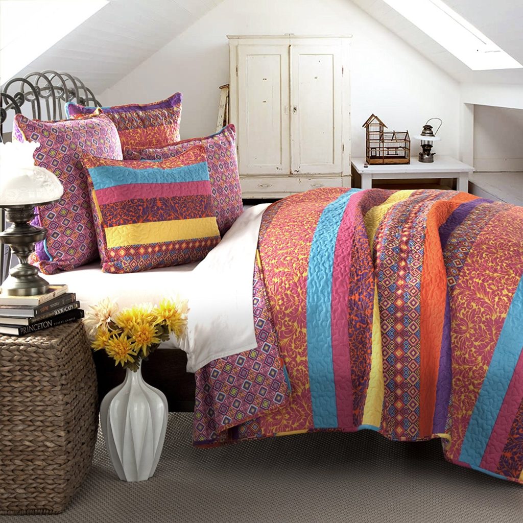 Lush Decor 5 Piece Boho Stripe Quilt Set, Full-Queen, Fuchsia