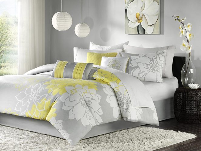Madison Park Lola Comforter Set, Queen, Grey-Yellow