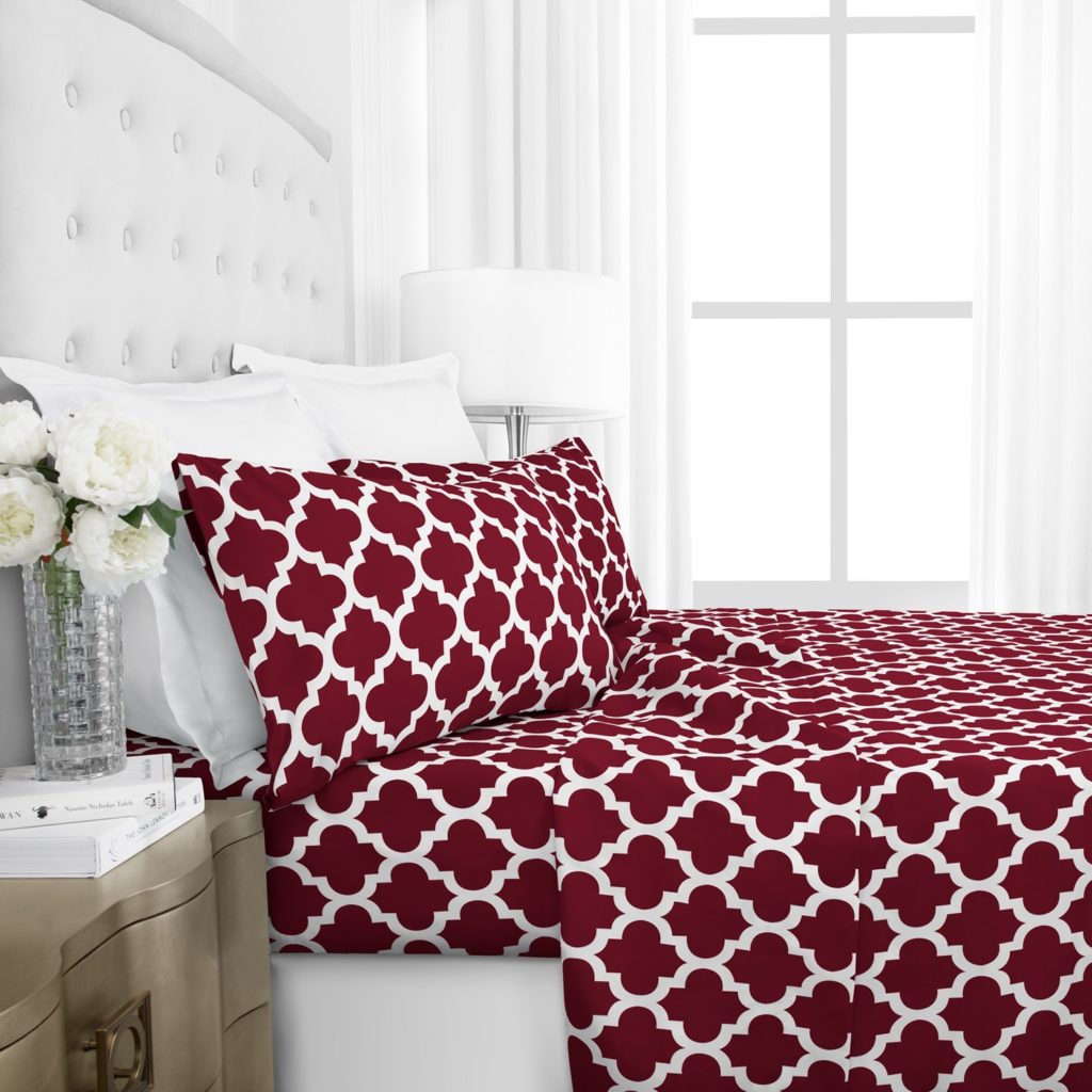 Burgundy Bedspreads and Burgundy Comforter Sets at